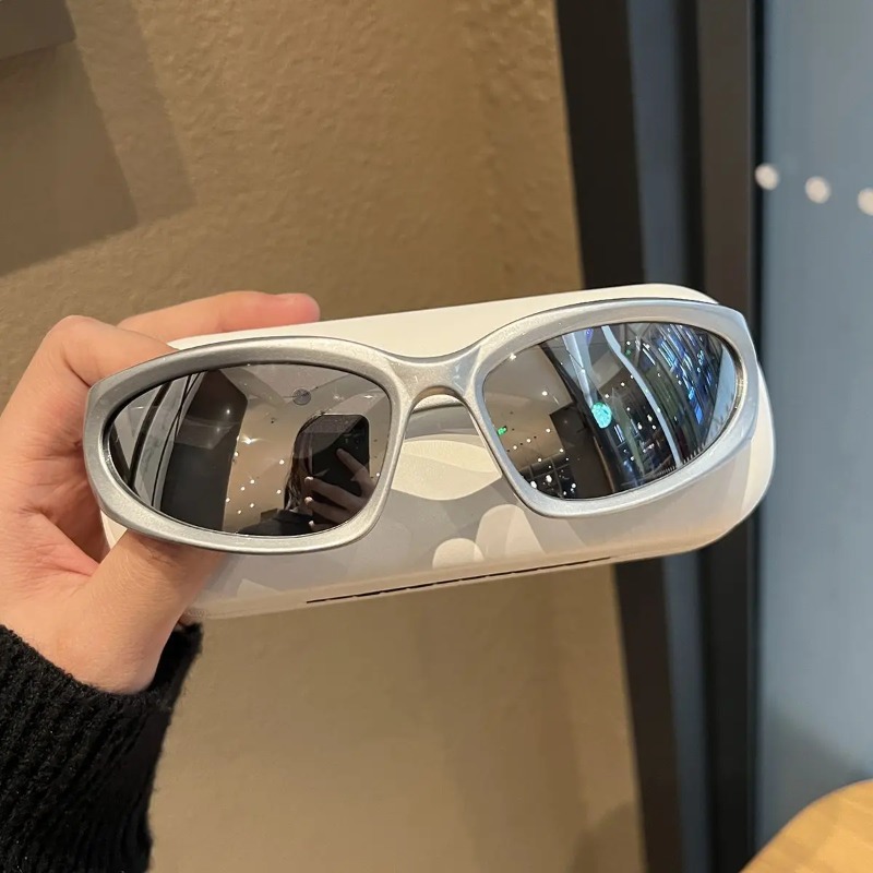 Women Fashion Glasses - Luxury Y2K Sports Punk Sunglasses Women