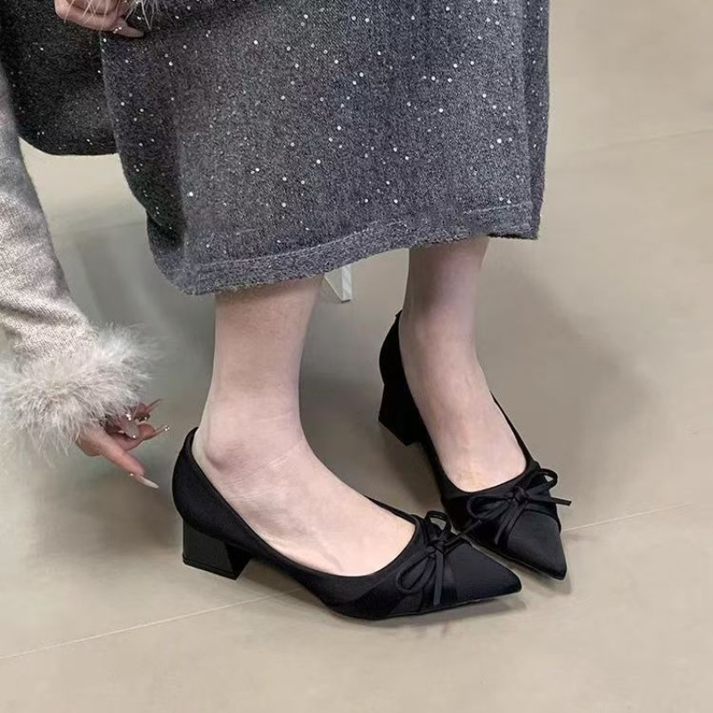 Retro Mid-length Single Shoes  - đánh giá và giá Women'S Fashion Belts