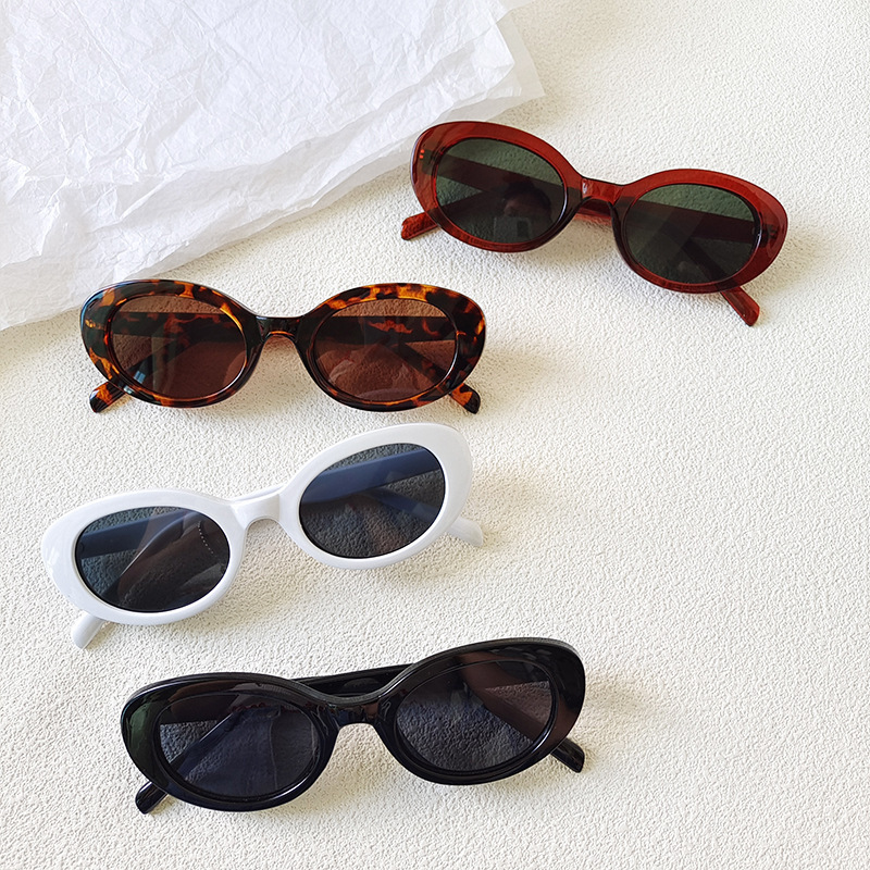 Vintage Small Oval Sunglasses  - đánh giá và giá Women Fashion Glasses