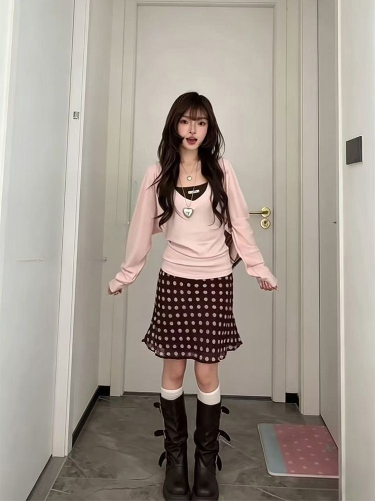 Coquette Sweet Korean Style 3  - đánh giá và giá V Neck Cami Top