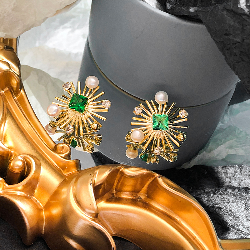 Sunflower Crystal Stud Earring - đánh giá và giá Women Fashion Nz